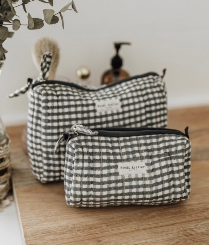 Tara Brume - Beauty Pouch