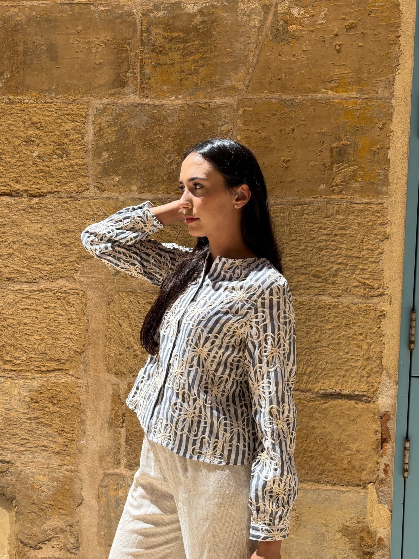 Alma - embroidery jacket